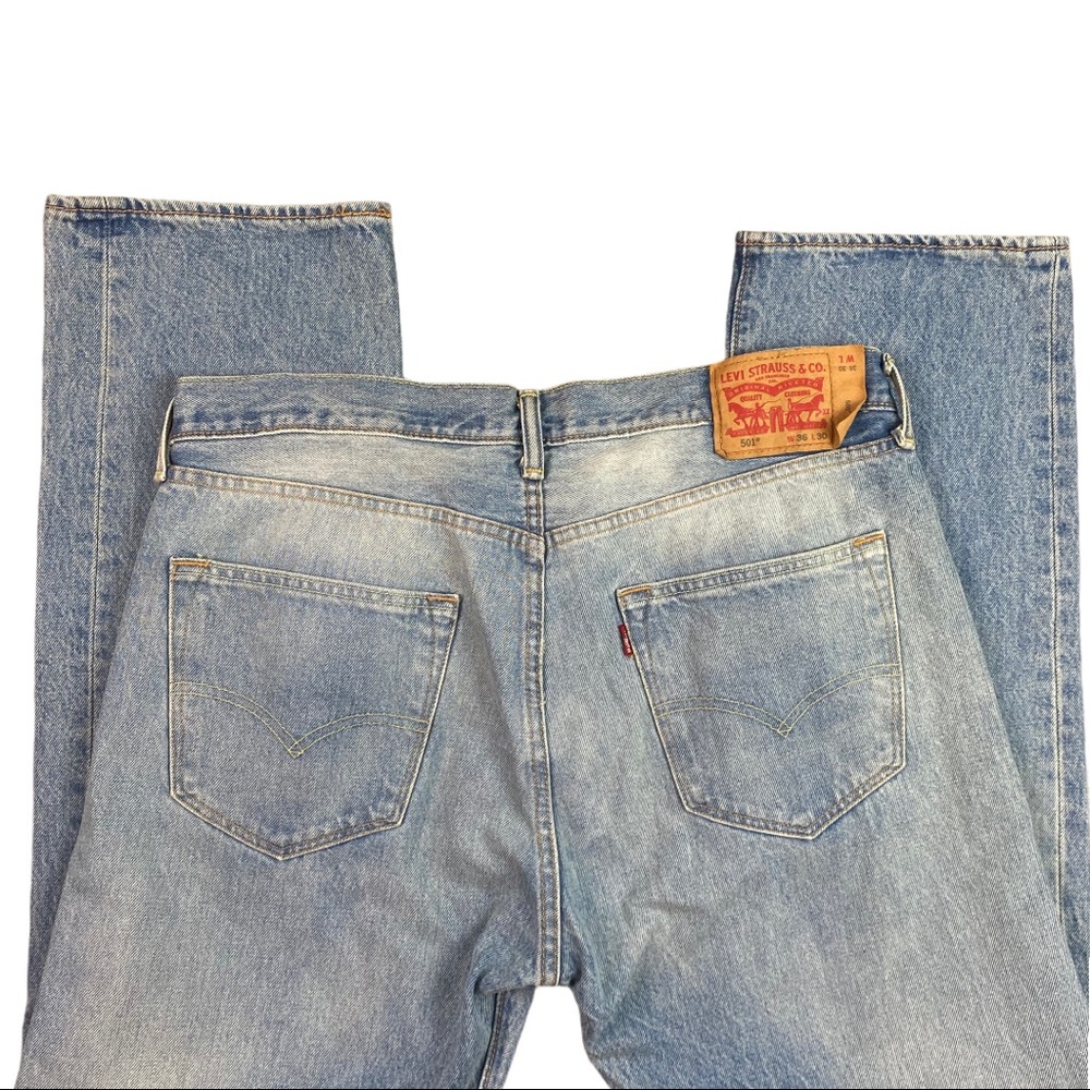 Levi's Original Fit 501 Light Wash Jeans 36 x 30